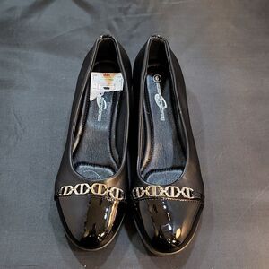 BRAND NEW COMFORT STREND LOW WEDGE ROUND TOE SLIP-ON WOMEN"S SHOE